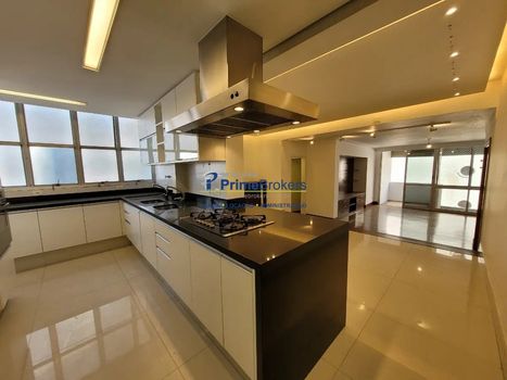 Foto 4 do(a) Apartamento de 3 quartos à venda em Indianópolis, São Paulo