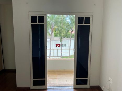 Foto 33 do(a) Casa de 4 quartos à venda em Jardim Canadá, Ribeirão Preto