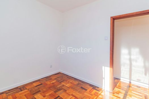 Foto 18 do(a) Apartamento de 2 quartos à venda em Navegantes, Porto Alegre