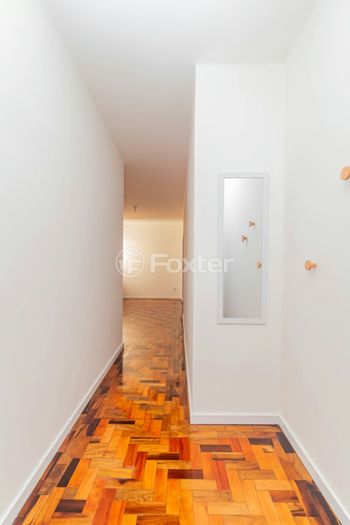 Foto 9 do(a) Apartamento de 2 quartos à venda em Navegantes, Porto Alegre