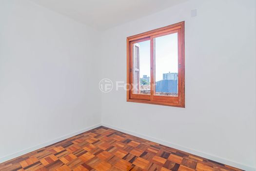 Foto 20 do(a) Apartamento de 2 quartos à venda em Navegantes, Porto Alegre