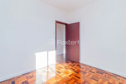 Foto 21 do(a) Apartamento de 2 quartos à venda em Navegantes, Porto Alegre