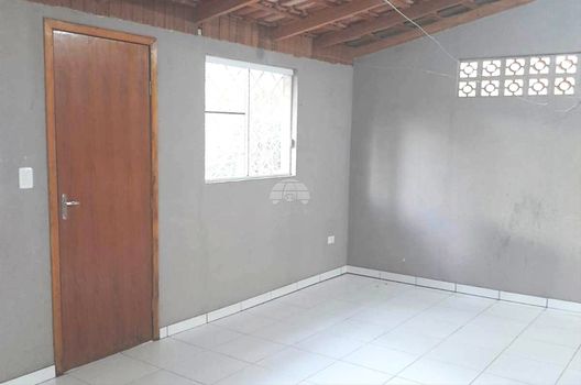 Foto 5 do(a) Casa de 2 quartos à venda em Jardim Três Rios, Campo Largo