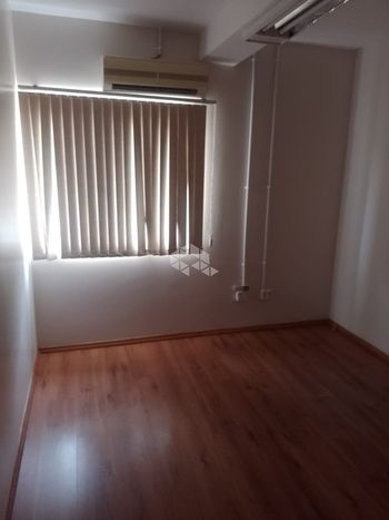 Foto 5 do(a) Edifício Inteiro false à venda em Navegantes, Porto Alegre