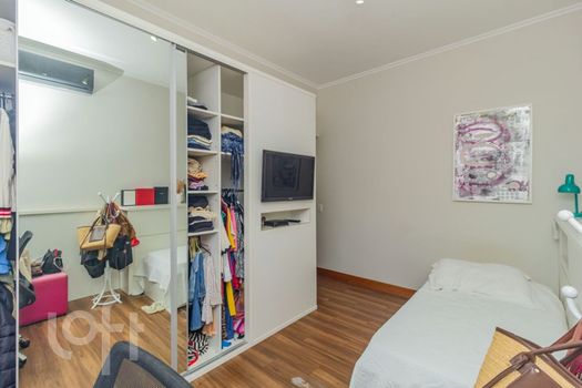 Foto 23 do(a) Apartamento de 3 quartos à venda em Rio Branco, Porto Alegre