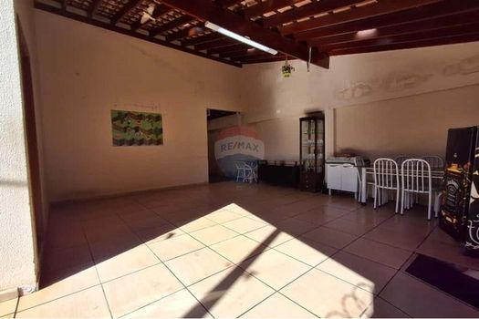 Foto 2 do(a) Casa de 2 quartos à venda em Jardim Bom Viver IV, Lins