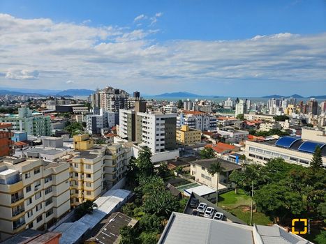 Foto 31 do(a) Cobertura de 3 quartos à venda em Capoeiras, Florianópolis