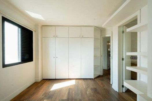 Foto 16 do(a) Apartamento de 3 quartos à venda em Vila Nova Conceição, São Paulo