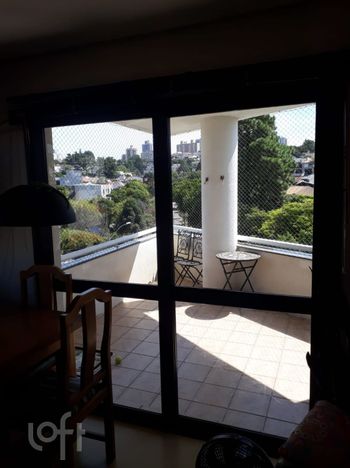 Foto 4 do(a) Apartamento de 2 quartos à venda em Chácara das Pedras, Porto Alegre