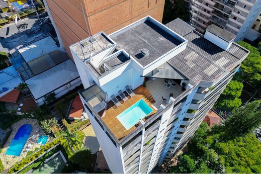 Foto 7 do(a) Cobertura de 5 quartos à venda em Campo Belo, São Paulo