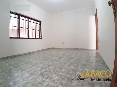 Foto 5 do(a) Casa de 3 quartos à venda em Cidade Jardim, São Carlos
