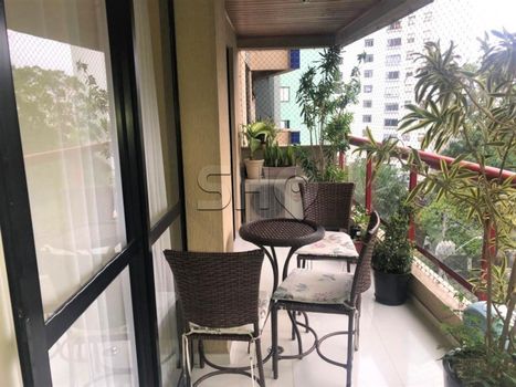 Foto 8 do(a) Apartamento de 4 quartos à venda em Vila Suzana, São Paulo