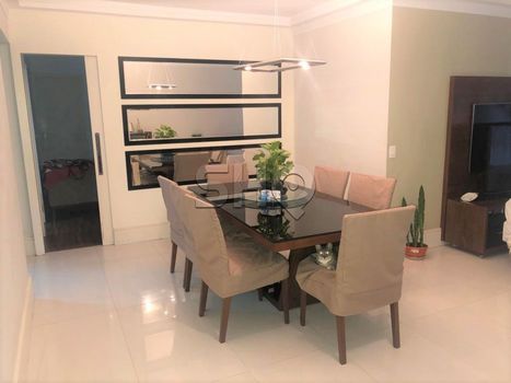 Foto 2 do(a) Apartamento de 4 quartos à venda em Vila Suzana, São Paulo