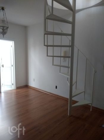 Foto 4 do(a) Apartamento de 2 quartos à venda em Teresópolis, Porto Alegre