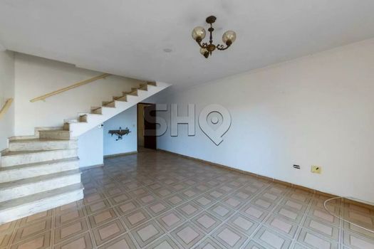 Foto 4 do(a) Casa de 4 quartos à venda em Vila Ema, São Paulo