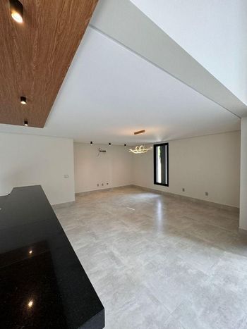 Foto 3 do(a) Casa em Condomínio de 3 quartos para alugar em Loteamento Caminhos de São Conrado (Sousas), Campinas