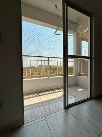 Foto 3 do(a) Apartamento de 2 quartos à venda em Jardim Imperial, Cuiabá