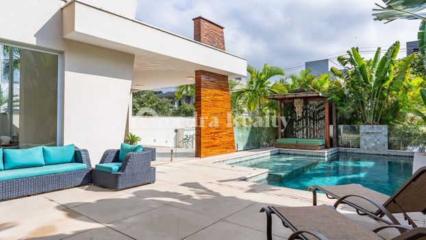 Foto 6 do(a) Casa em Condomínio de 6 quartos à venda em Riviera, Bertioga