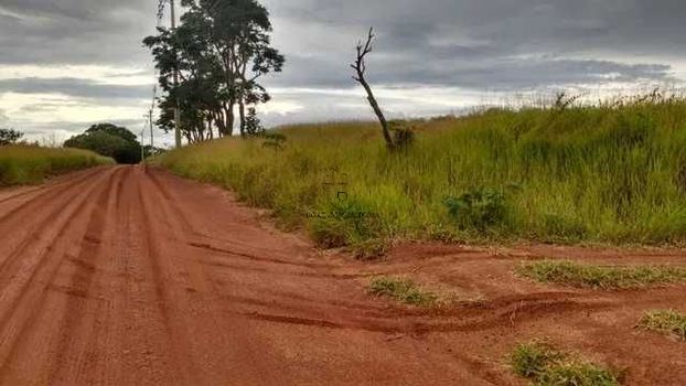 Foto 2 do(a) Fazenda / Sítio / Chácara de 2 quartos à venda em null, Piedade