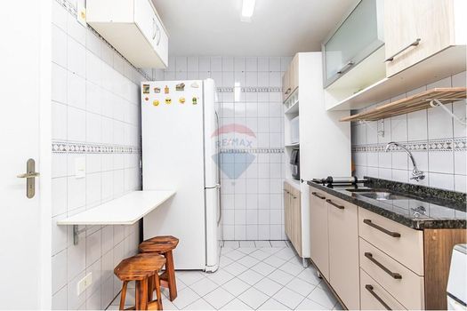 Foto 13 do(a) Apartamento de 3 quartos à venda em Capão Raso, Curitiba