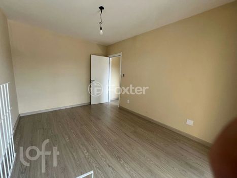 Foto 2 do(a) Apartamento de 2 quartos à venda em Vila Jardim, Porto Alegre