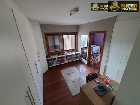 Foto 7 do(a) Casa de 4 quartos à venda em Centro, Pelotas