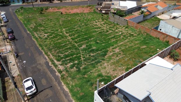 Foto 12 do(a) Terreno de 1 quartos à venda em Vila São José, Jaboticabal