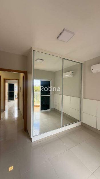 Foto 7 do(a) Casa em Condomínio de 4 quartos à venda em Granja Marileusa, Uberlândia