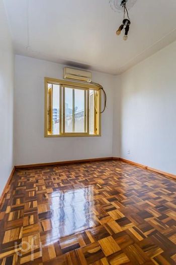 Foto 6 do(a) Apartamento de 2 quartos à venda em Santo Antônio, Porto Alegre