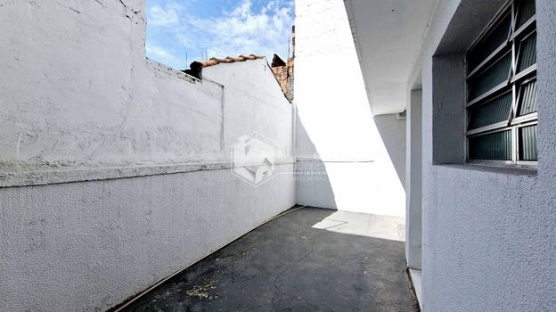 Foto 33 do(a) Casa de 3 quartos à venda em Vila Basileia, São Paulo