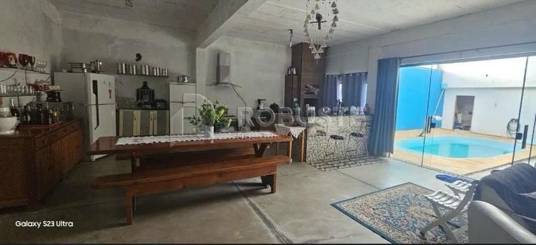 Foto 4 do(a) Casa de 3 quartos à venda em Jardim Planalto, Botucatu