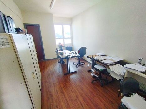 Foto 1 do(a) Sala / Conjunto Comercial false para alugar em Estoril, Belo Horizonte