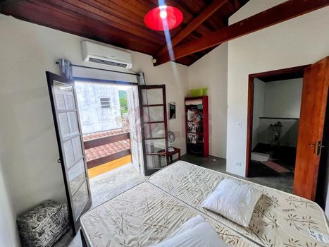 Foto 13 do(a) Casa em Condomínio de 2 quartos à venda em Balneário Gardem Mar, Caraguatatuba