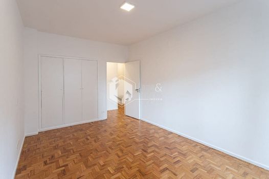Foto 3 do(a) Apartamento de 3 quartos à venda em Itaim Bibi, São Paulo