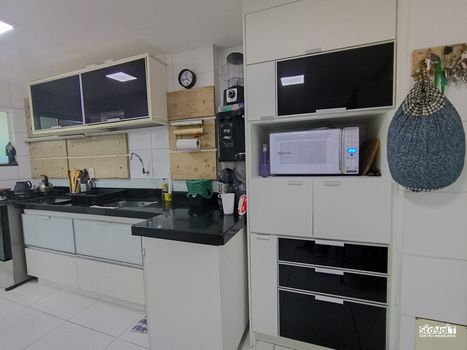 Foto 10 do(a) Cobertura de 4 quartos à venda em Vila Nova, Cabo Frio