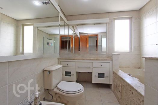 Foto 12 do(a) Apartamento de 3 quartos à venda em Três Figueiras, Porto Alegre