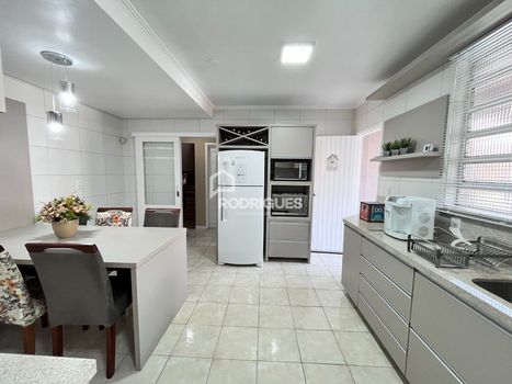 Foto 13 do(a) Casa de 3 quartos à venda em Cristo Rei, São Leopoldo