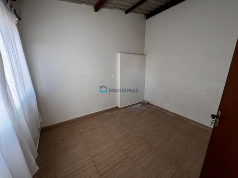 Foto 42 do(a) Casa de 2 quartos à venda em Parque Jabaquara, São Paulo