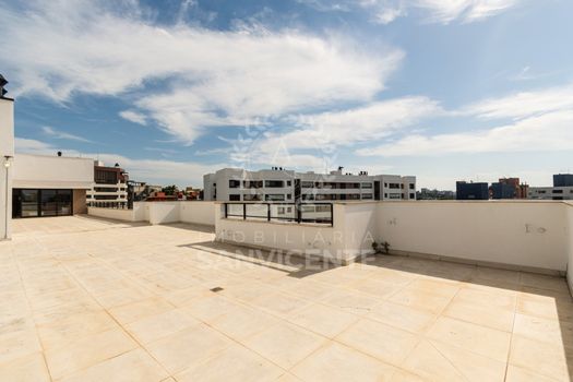 Foto 3 do(a) Cobertura de 3 quartos à venda em Vila Jardim, Porto Alegre