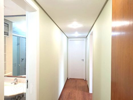 Foto 15 do(a) Apartamento de 3 quartos à venda em Independência, Porto Alegre