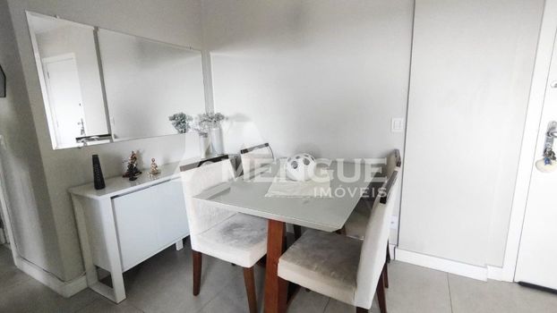Foto 6 do(a) Apartamento de 3 quartos à venda em Vila Ipiranga, Porto Alegre