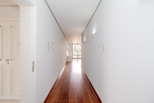Foto 11 do(a) Apartamento de 4 quartos à venda em Vila Suzana, São Paulo