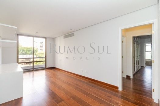 Foto 13 do(a) Apartamento de 4 quartos à venda em Vila Suzana, São Paulo