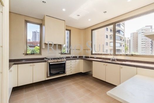 Foto 9 do(a) Apartamento de 4 quartos à venda em Vila Suzana, São Paulo