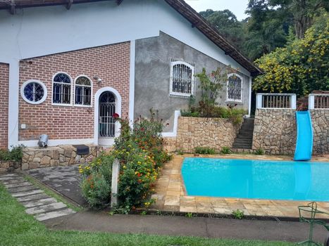 Foto 2 do(a) Fazenda / Sítio / Chácara false à venda em Pedro do Rio, Petrópolis