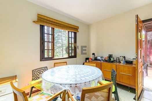 Foto 7 do(a) Casa em Condomínio de 4 quartos à venda em Chácara Roselândia, Cotia