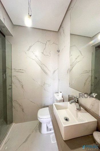 Foto 10 do(a) Flat de 2 quartos à venda em Mont Serrat, Porto Alegre