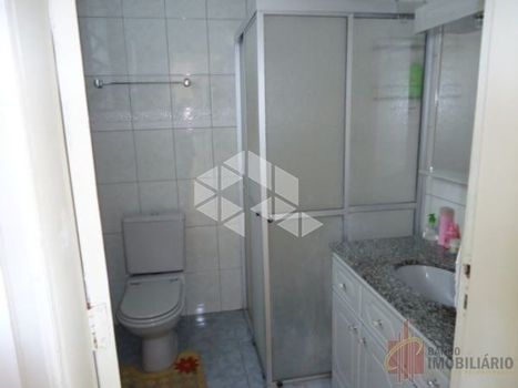 Foto 2 do(a) Apartamento de 2 quartos à venda em Floresta, Porto Alegre