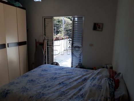 Foto 3 do(a) Casa de 4 quartos à venda em Jardim Humaitá, São Paulo