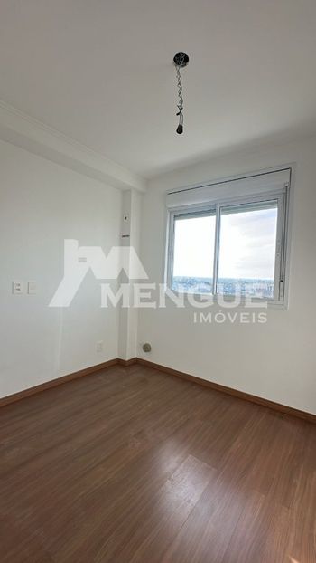 Foto 35 do(a) Apartamento de 2 quartos à venda em Passo da Areia, Porto Alegre
